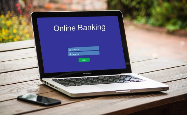Confinement : quels sont les impacts sur les opérations bancaires en ligne ?