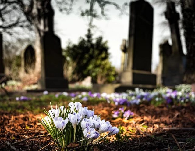 Que faire pour bien préparer les funérailles d’un proche ?