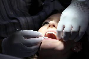 La santé des dents : comment en prendre soin et les blanchir ?