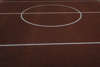 Quand rénover votre terrain de basket-ball ?